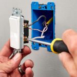 how to wire a light switch